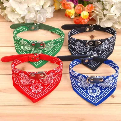 Foto do anúncio: Coleira Bandana Gatos E Cachorros De Pequeno Porte