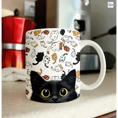 Foto do anúncio: Caneca Pet em Porcelana Gatinho Preto Curioso 60 + Cores De Gatinhos Diferentes