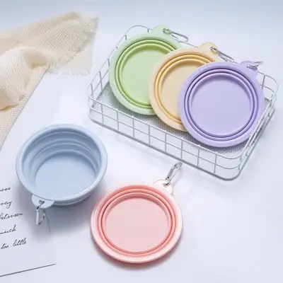 Foto do anúncio: Comedouro Bebedouro Dobrável de Silicone para Passeio de Cães e Gatos
