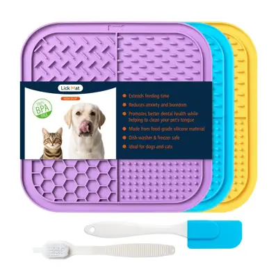 Foto do anúncio: Tapete Comedouro Lento de Lamber - Para Cães e Gatos, Reduz Stress